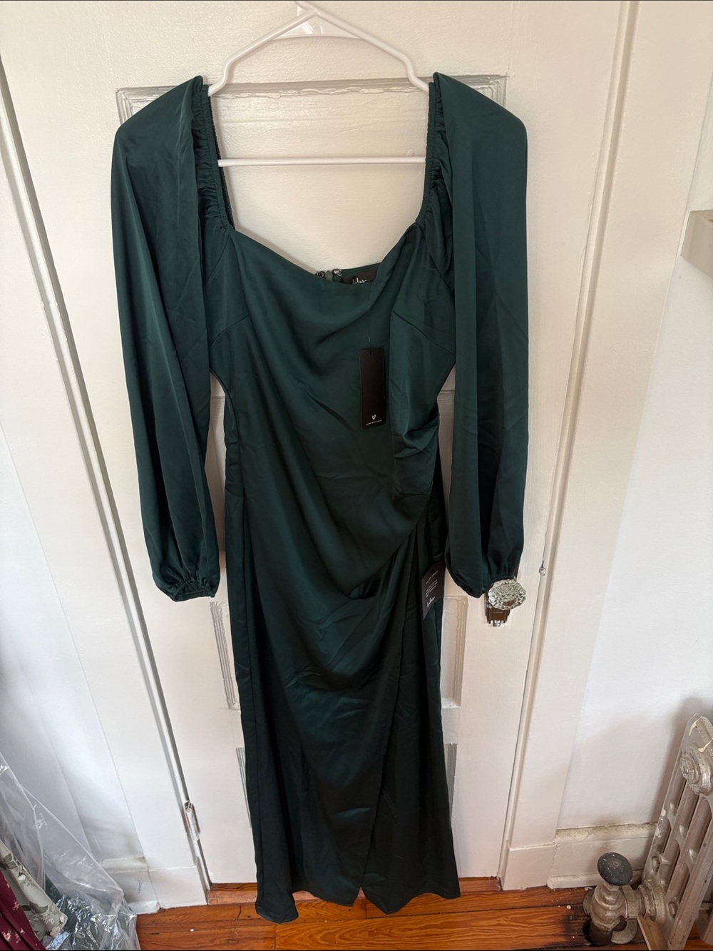 Lulu's Emerald Green Long Sleeve Midi Dress
